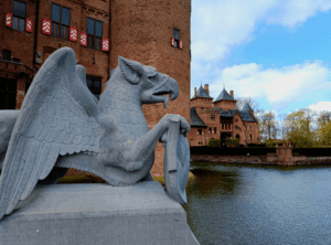 Haarzuilens wandelen - wandelroute Kasteel de Haar kasteel ingang