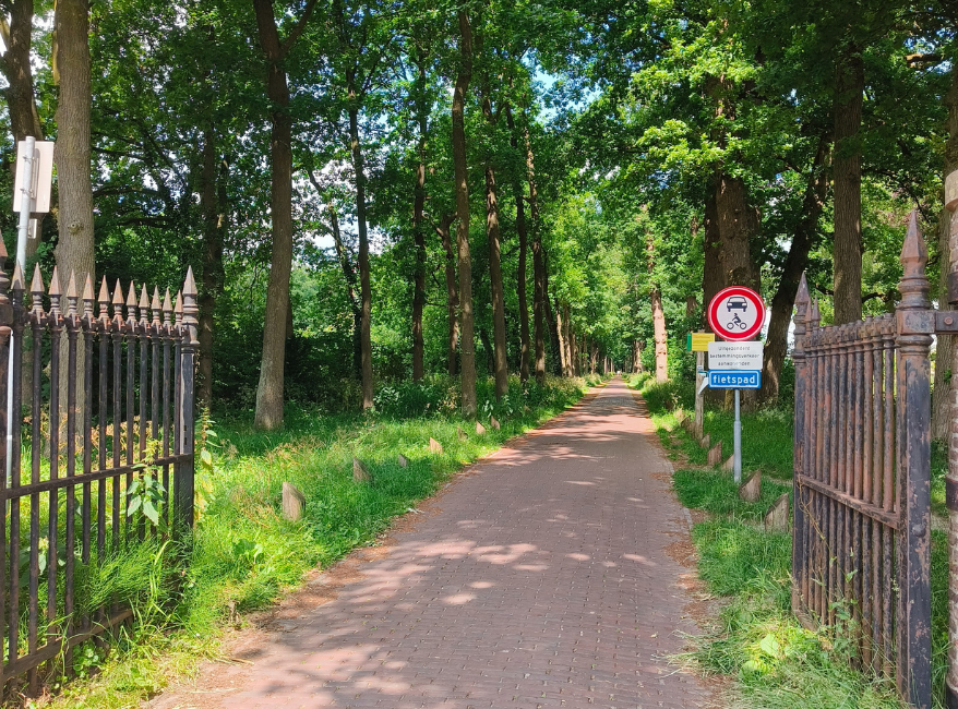 Klompenpad Laaksepad, Hoevelaken